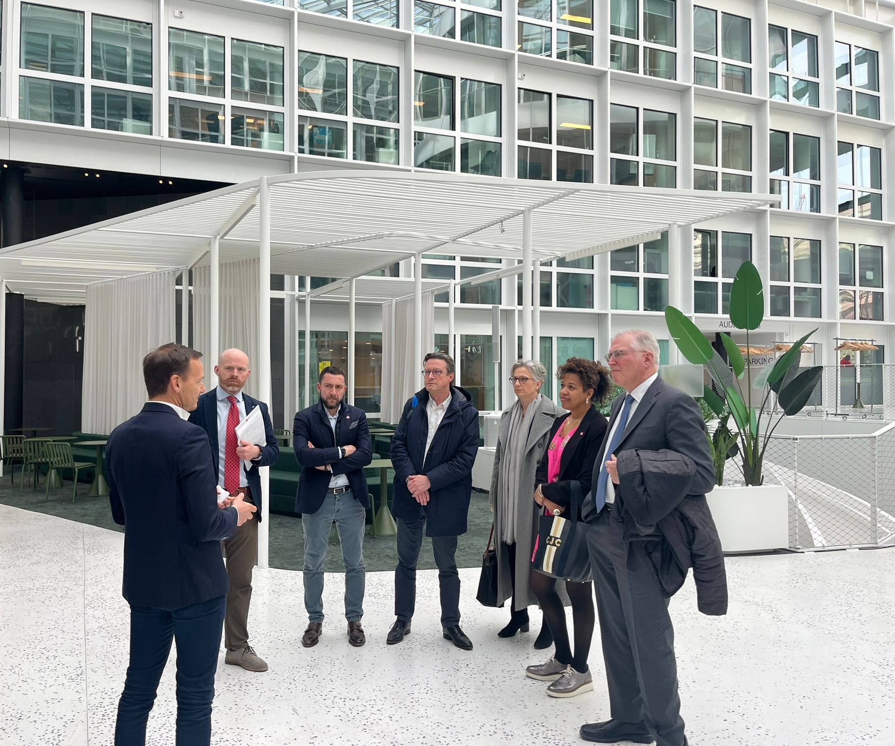 BIO delegation members at the PariSante Campus, a hub for companies in the data/AI space, in Paris.